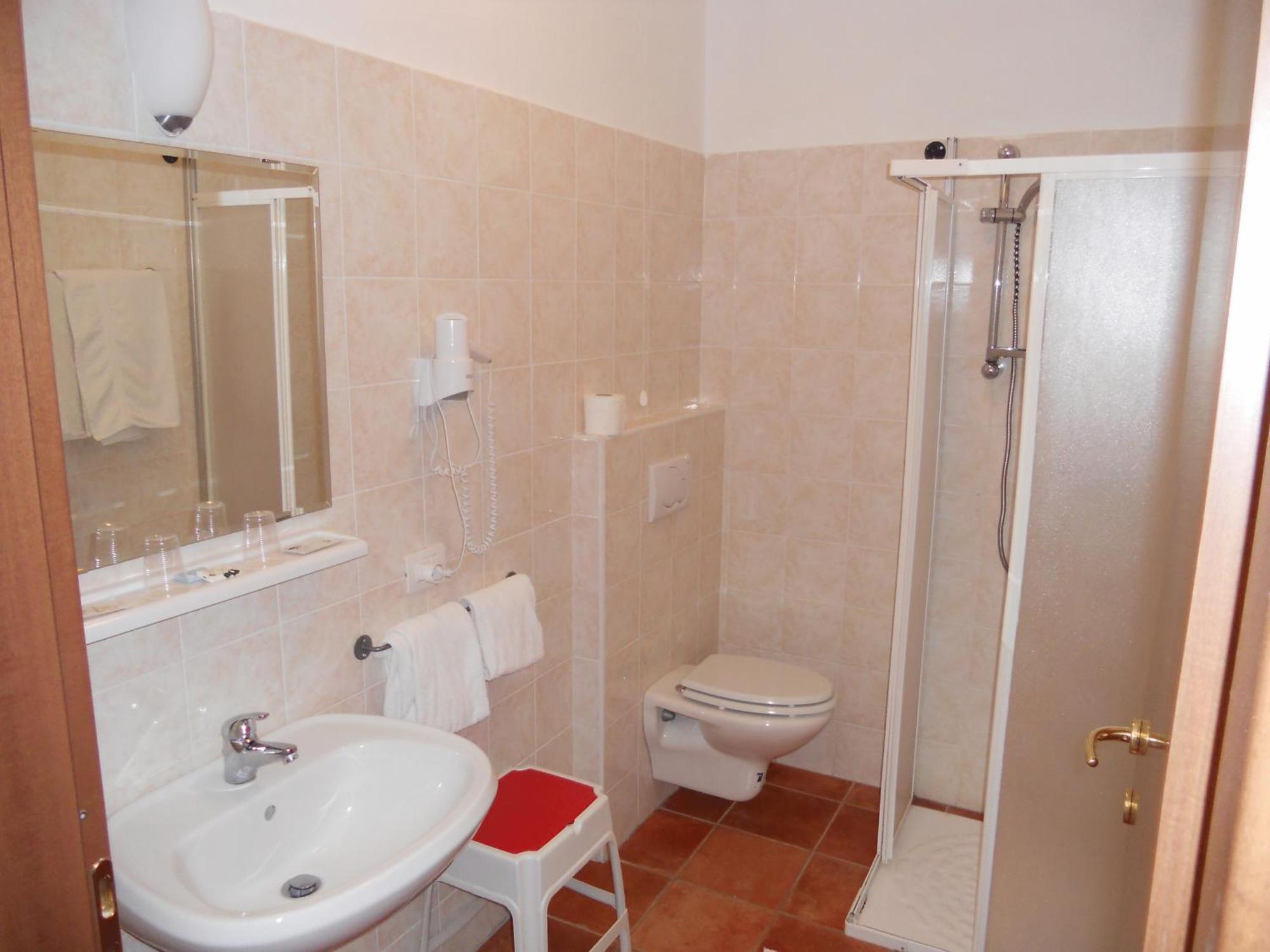 Hotel Madonna Della Neve Pettenasco